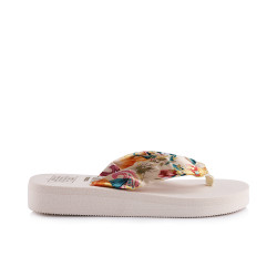 Beach Slipper with a thick platform - White - Size 36