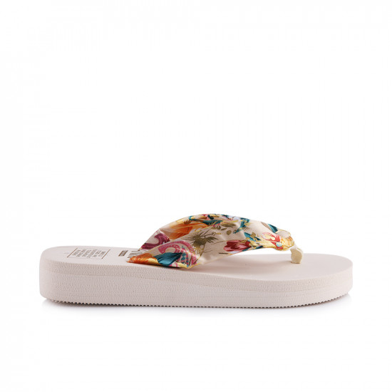 Beach Slipper with a thick platform - White - Size 37