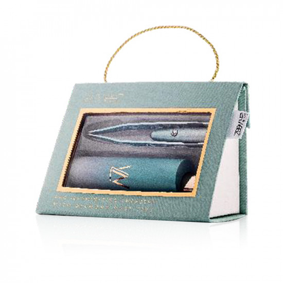 Pro Illuminating Green Ombre With Diamond Dust Tweezers & Carry Case Pro Illuminating Green Ombre With Diamond Dust Tweezers & Carry Case
