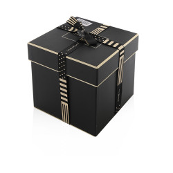 Jo Malone Wild Fig & Cassis Scented Candle 5 Inch - 12.7 Cm