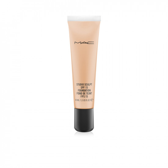 Studio Sculpt Spf 15 Foundation - NC40 Studio Sculpt Spf 15 Foundation - NC40